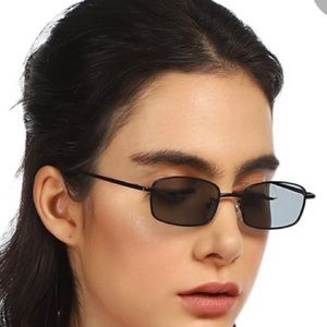 Meet your Posher, Kora